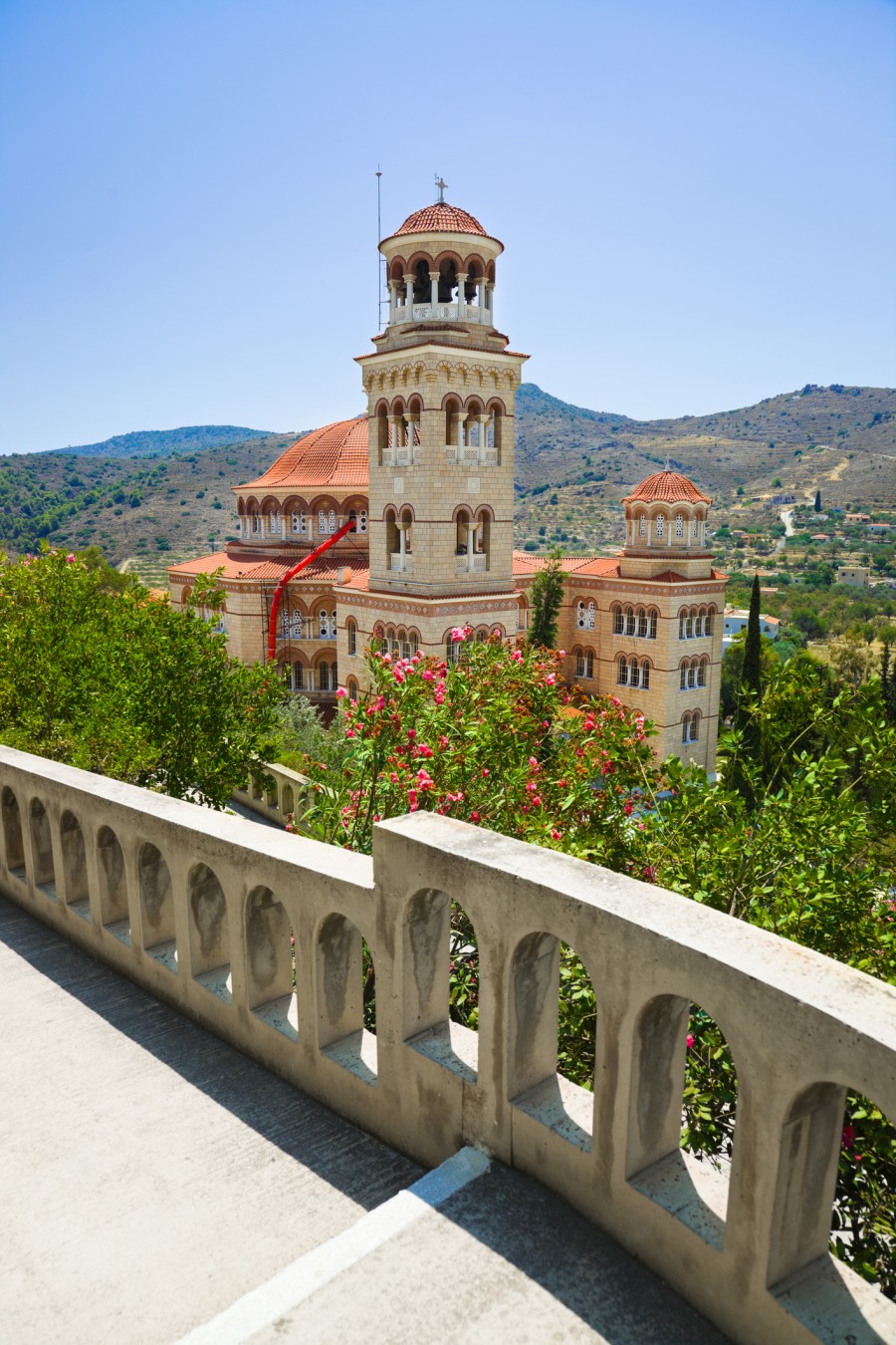 Aegina - Agios Nektarios church 
